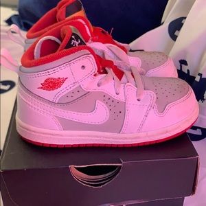 Jordan 1 Mid Baby size 7c
